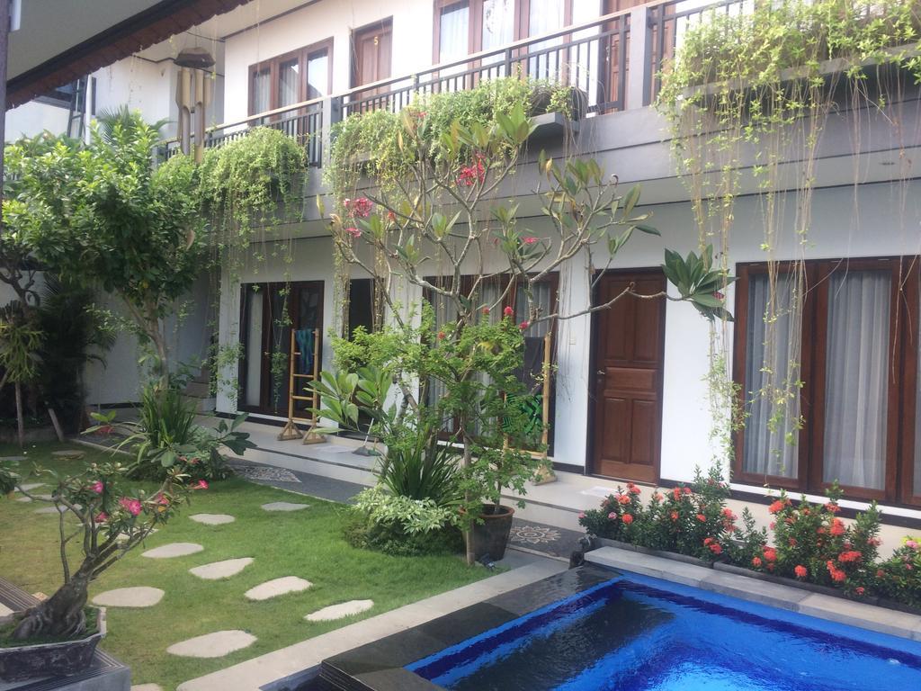 Bali Full Moon Guest House Canggu  Exterior photo