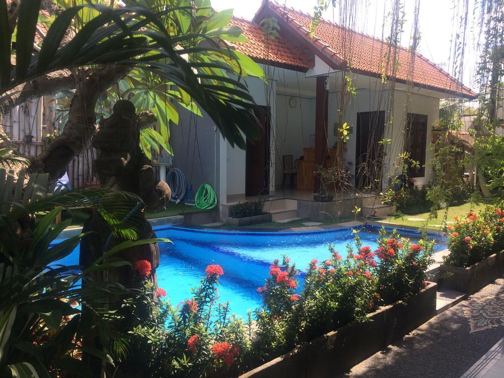 Bali Full Moon Guest House Canggu  Exterior photo