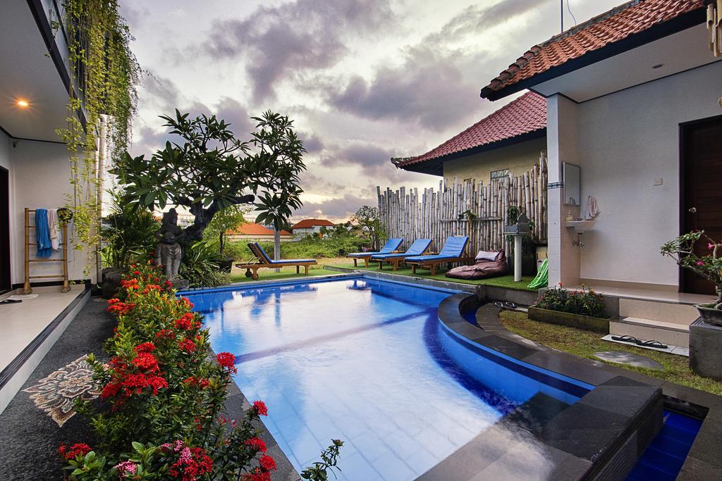 Bali Full Moon Guest House Canggu  Exterior photo